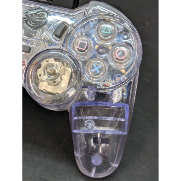 Pelican PL-659 Clear Wired PS2 Controller Rev061975 (04-08) Preowned Untested - Picture 4 of 8